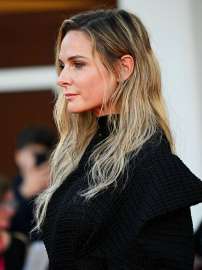 rebecca-ferguson-at-a-house-of-dynamite-premiere-at-82nd-venice-international-film-festival-09-02-2025-4.jpg