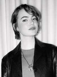 emma-stone-unveils-bugonia-in-nyc-3.jpg