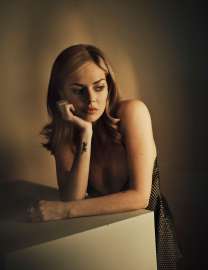 samara-weaving-at-a-portraits-studio-at-2025-tiff-in-toronto-september-2025-9.jpg