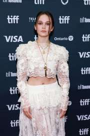 cailee-2.jpg.bd03852b8e5c08d5fea2a416c4ce180e.jpg