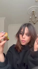 X2Twitter.com2ZmJCOatoG1CXm1280p.mp4