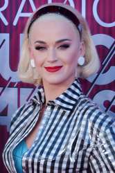 1200px-KatyPerry2019byGlennFrancis.jpg