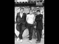 Muse - Endlessly (Helsinki 2003) [w1bd4I1Uy8].mkv