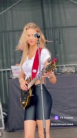clip-56775299456241199.mp4