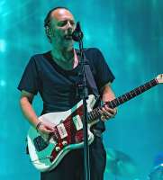 RadioheadMontreal170718-70(43600493681)(cropped).jpg