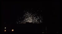 Донецк бомбят белым фосфором 14.08  Ukraine military dropped incendiary bombs on Donetsk.mp4