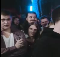 макс он смеётся(не опущен).webm