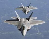 twof-22araptorincolumnflight-noisereduced-1687335461348.webp