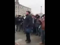 Кто не скачет тот Путин.mp4