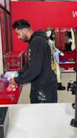 How it feels when u pay with cash.mp4