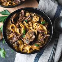 traditional-beef-stroganoff-featured.jpg