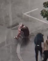 16889316704490.mp4