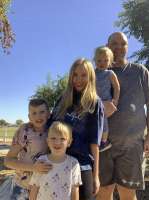 1SWNSCHILDWIFE003jpgfamily.jpg