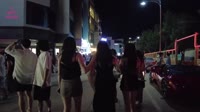 Две кореянки хотят ЖМЖ со старым  бородатым альфачом.mp4