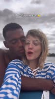 26 января 2023. Дорога с Гили. Мы уже были влюблены💘Ты сидишь рядом с солью в волосах, и смеёшь.mp4