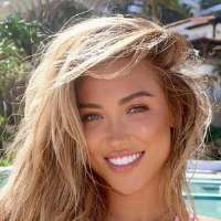 stefanie-gurzanski-5.jpg