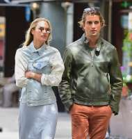 candice-swanepoel-hermann-nicoli-seen-940934306.webp