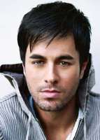 Enrique-Iglesias-01.jpg