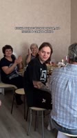 его взгляд- 😐😊😶.mp4