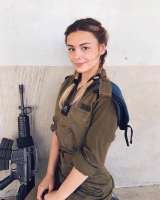 Красивые-девушки-израильской-армии-4[1].jpg