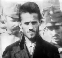 GavriloPrincip,outsidecourt.jpg