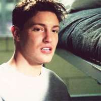 tumblrmlfcvvD0S41s4v9ino2250.gif