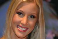 Nikki Jayne.jpg