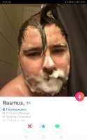 Screenshot20210111185653com.tinder.jpg