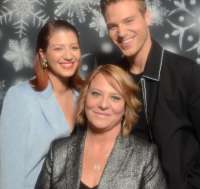 Matthew-Noszka-fam.jpg