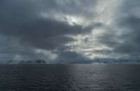 depositphotos573718714-stock-photo-dramatic-arctic-mountain-landscape-svalbard.webp