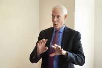 Jim-Collins-teaching-resized-1024x683.jpg