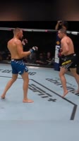Главный бой вечера #UFCAbuDhabi в самом разгаре!.mp4