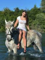 🤍🤍😍😍😍@sabadurihorseback (1).jpg