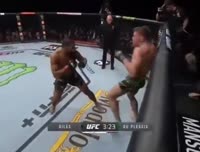 Dricus Du Plessis Fighting Style Explained in Simpsons Terms(2).mp4