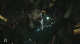 The Expanse - Crazy Belter flies ship into Protomolecule Ring.mp4