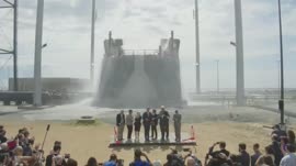 M. V. Cunha - Peter Beck is a fucking legend.  During the LC-3 grand opening countd... [1961084079756992512].mp4