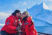 letuchaya-antarctica-boat-sail-ice-adventure-3-740x500.webp