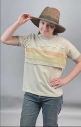 well-miss-you-goofy-hat-ellie-v0-xgad0aj7wt1f1.webp