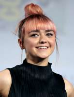 MaisieWilliamsbyGageSkidmore3.jpg