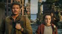 Joel-Pedro-Pascal-and-Ellie-Bella-Ramsey-on-HBOs-The-Last-of-Us-Show-Still-Photo-by-Gear-Patrol.png