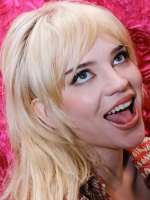 SophieThatcher0001c.jpg