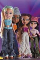 highxtar-bratz-veinte-aniversario-iconos-estilo-y2k-2 (1).jpg