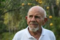 jacque-fresco-lemons-men-wallpaper-preview.jpg