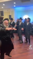 17401719795370.mp4