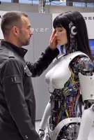 12736827156712658712.mp4