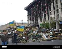 kiev-ukraine-11th-apr-2014-a-tent-camp-at-kievs-independence-square-DYAAFK.jpg