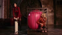 Ада давит Эшли.webm