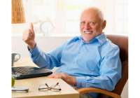 thumb up hide the pain.jpg