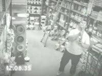 Реклама Commandos скуф в магазине.mp4