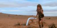 feral-kid-with-his-boomerang-in-mad-max-2-the-road-warrior.jpg